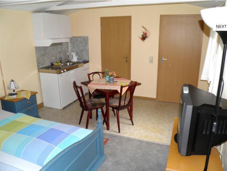 Brunnen Guest house 2*